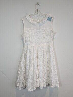 Geode White Lace Cocktail Dress, Size XL